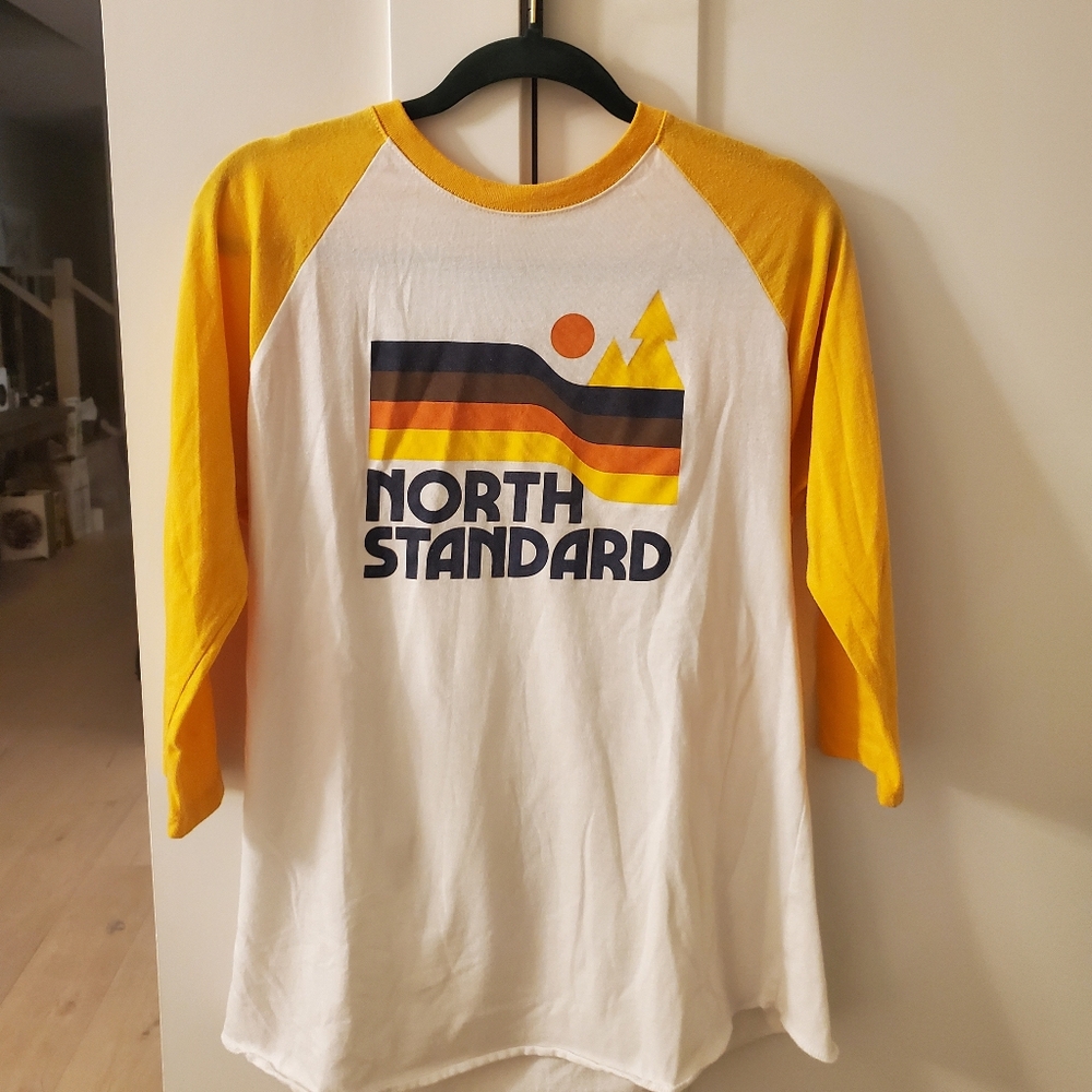North Standard Raglan Baseball Style Shirt -Yellow & White Like New Sz.Large